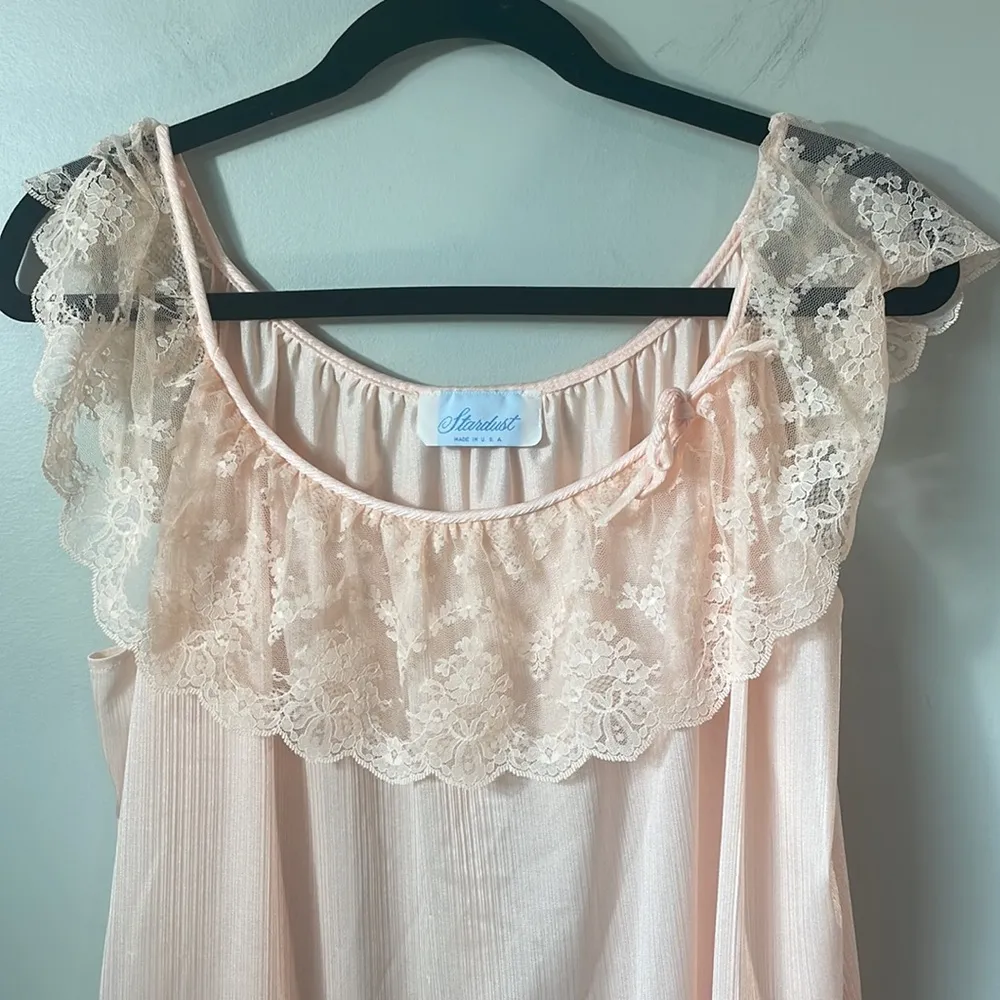 Vintage Stardust peach dressing gown 💯 nylon in size 42. ex. VTG condition - Image 5