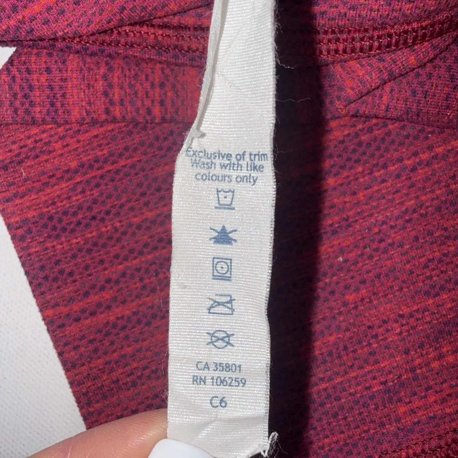 Lululemon Wunder Under Crop Pant Red Bumble Berry Flaming Tomato Jacquard Size 4 - Image 11