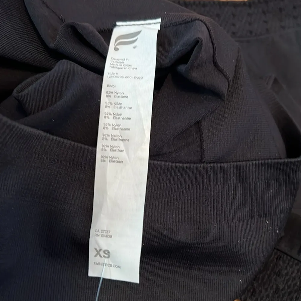 Fabletics Sync High Waisted Perforated 7/8 Black Leggings XS - NWT - Image 6