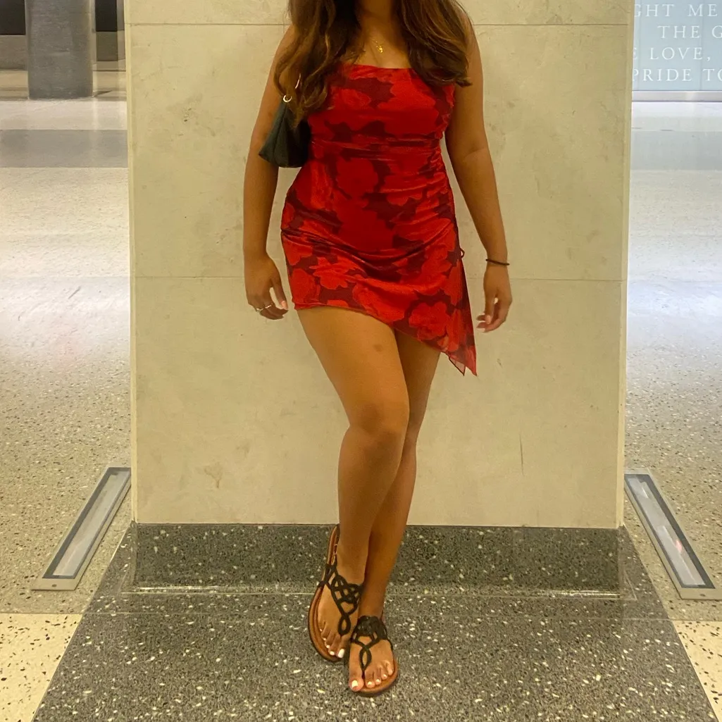 Princess Polly Strapless Red Dress - Image 5