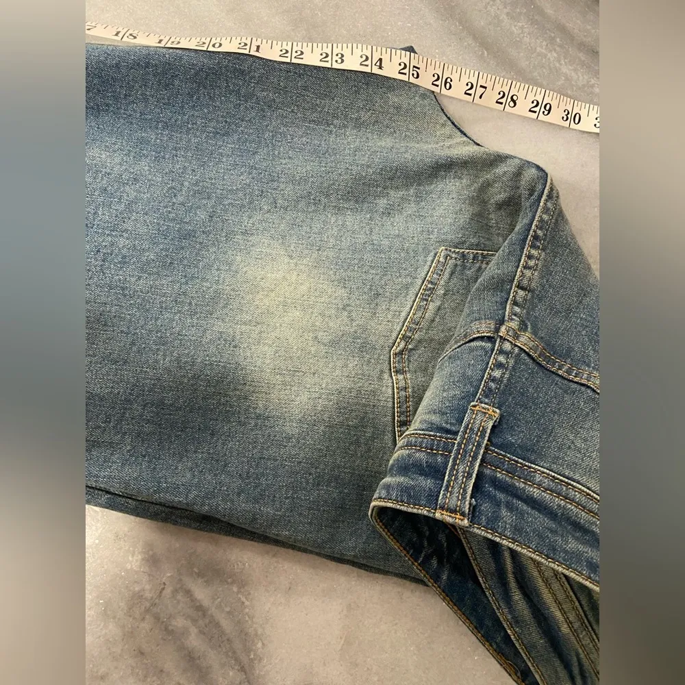 NWT Time & Tru Size 12 High Rise Cropped Distressed Dark Wash Straight Leg Jeans Blue - Image 13