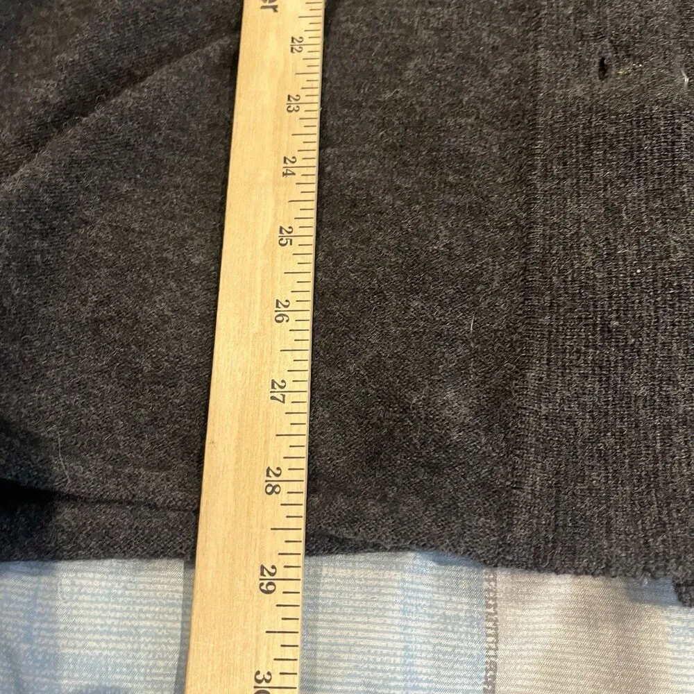 Jones New York women's M 100% merino wool grey knit cardigan coat - Image 4