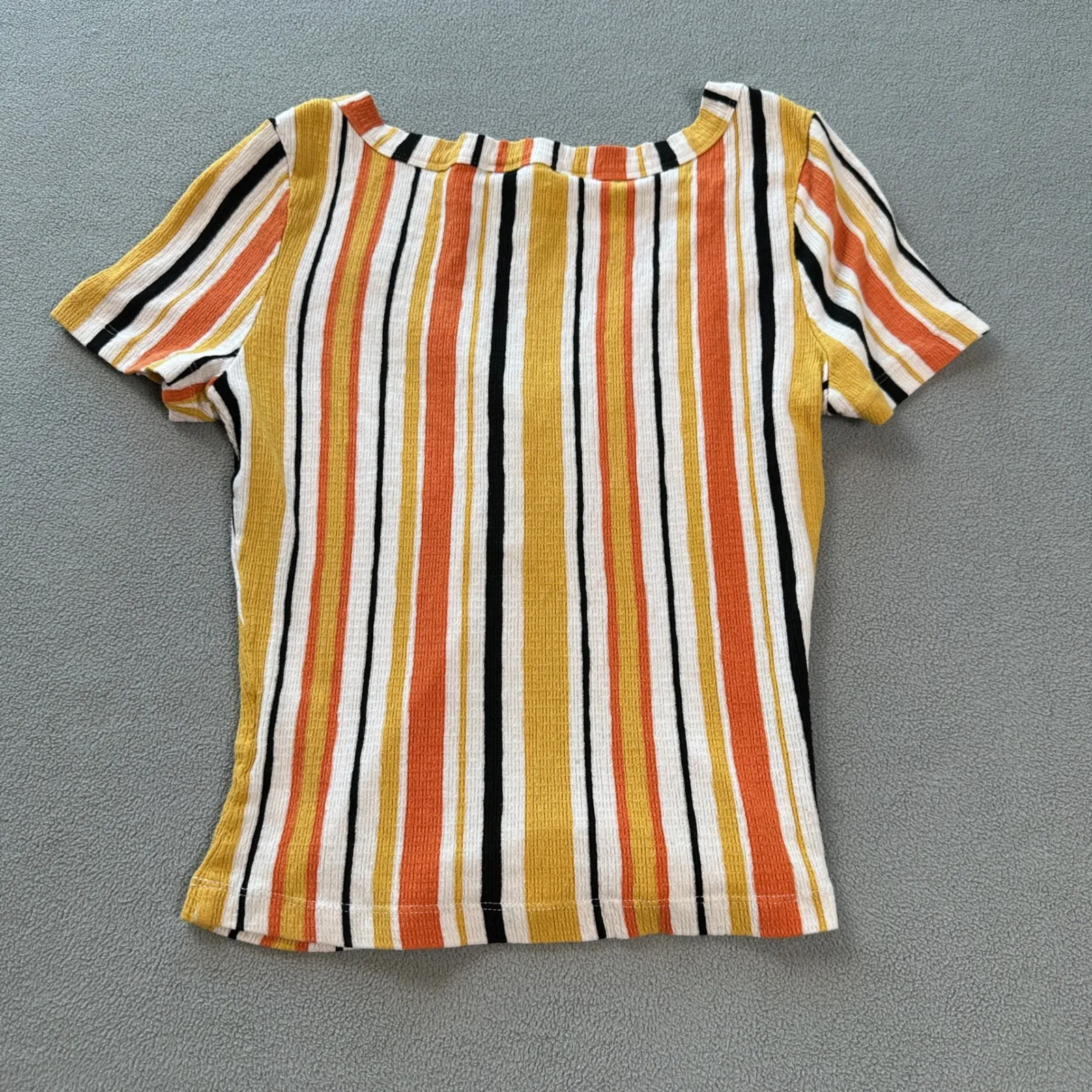 Love Tree Knit Top Women M Orange Striped V Neck Henley Button Up Ribbed Cropped - Image 2