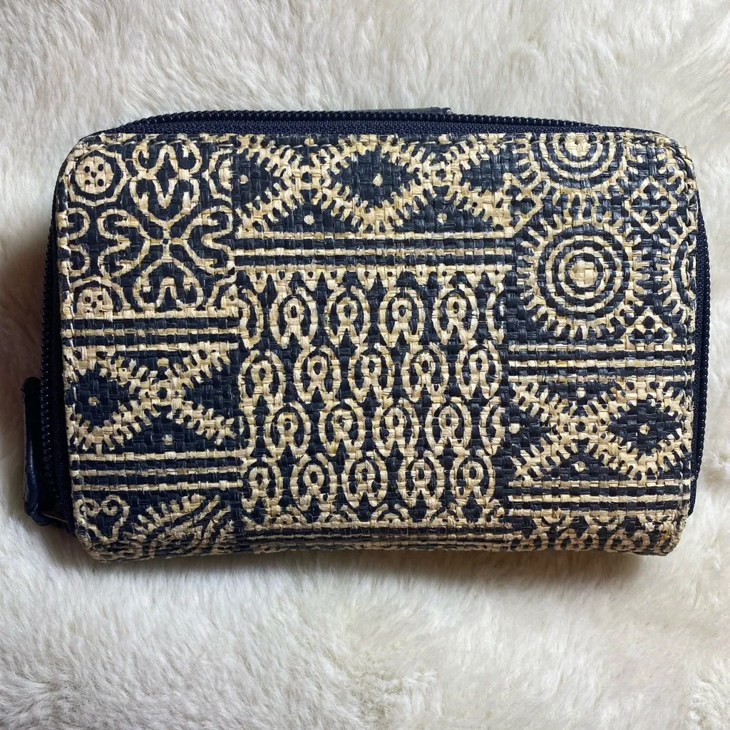 Blue & Cream Coastal - Image 8