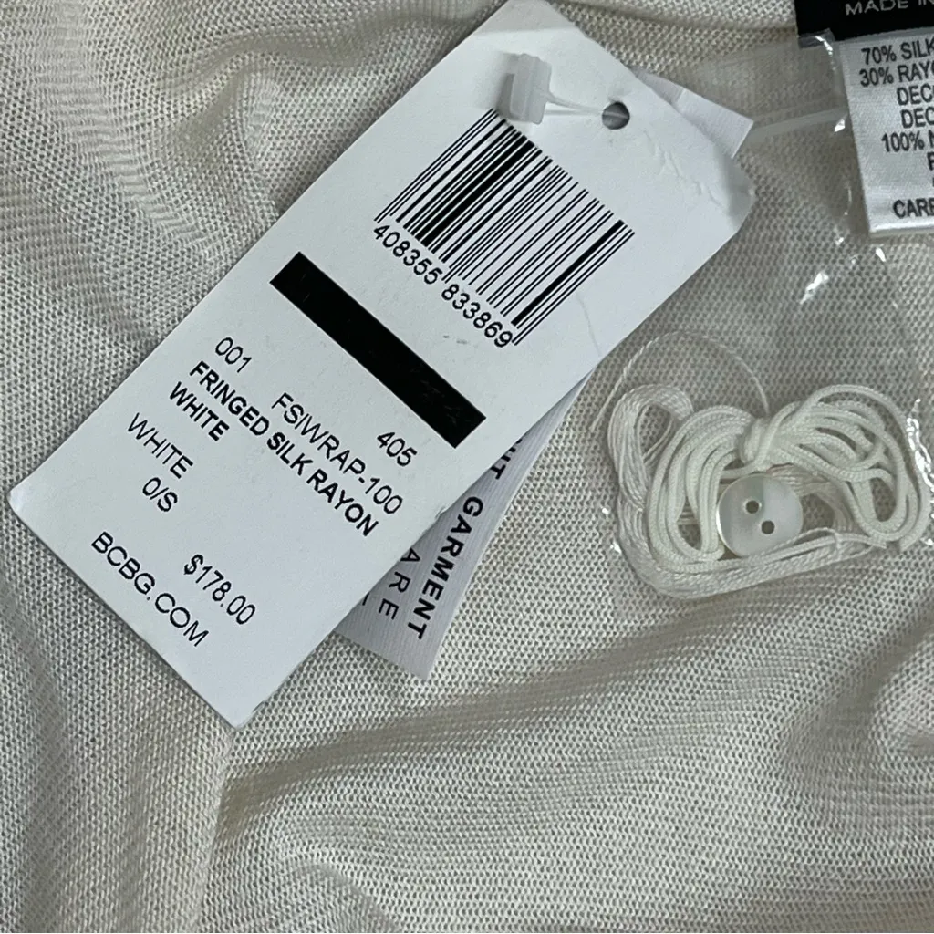 NWT BCBG Maxazria one size Cream Fringe Sleeveless crochet poncho silk blend SEE - Image 4