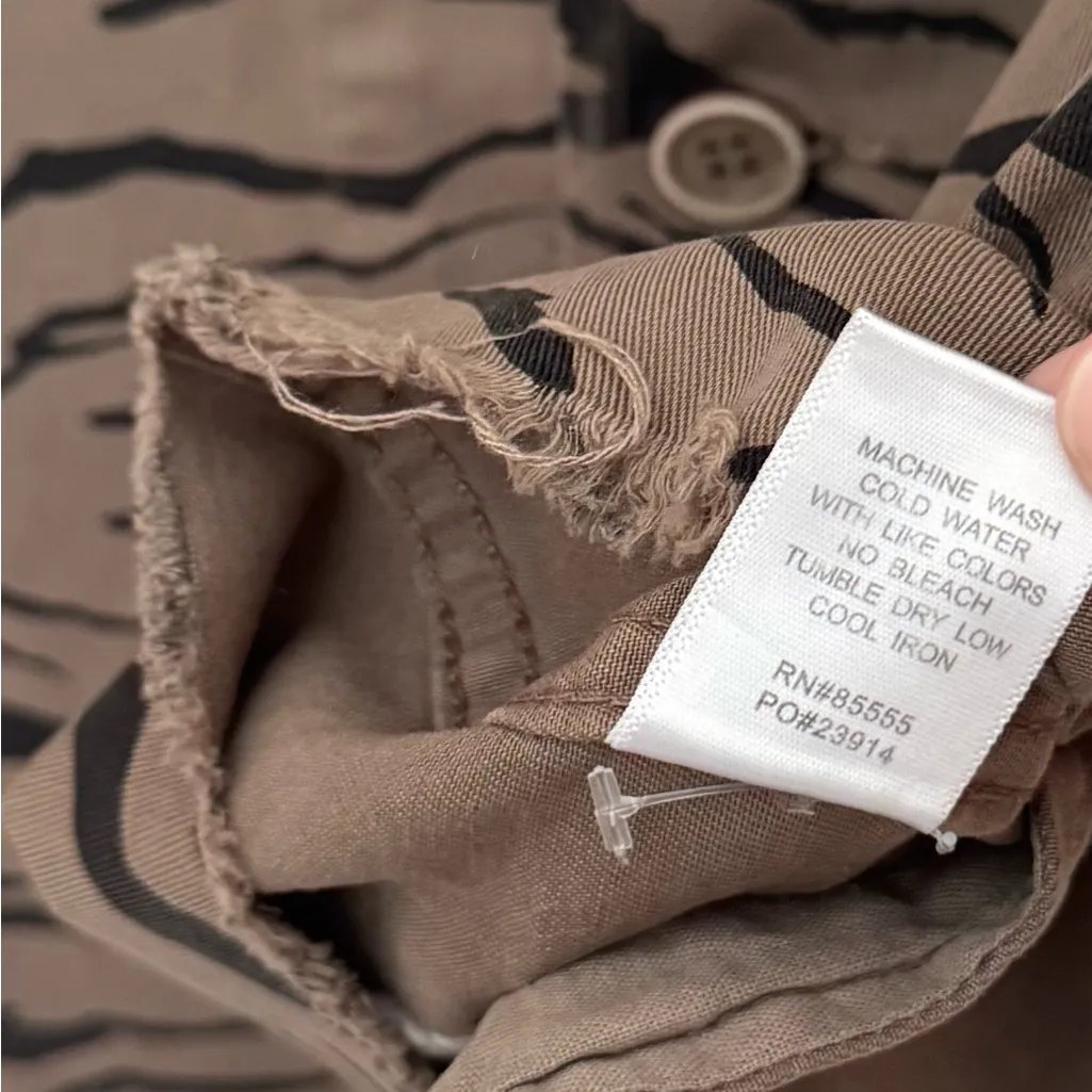 Pistola Tiger Utility Shirt Jacket Medium Animal Print Frayed Hem Anthropologie - Image 10