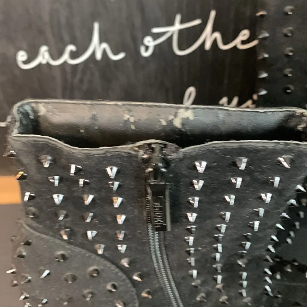 Shiekh black studded stiletto booties size 6 - Image 8