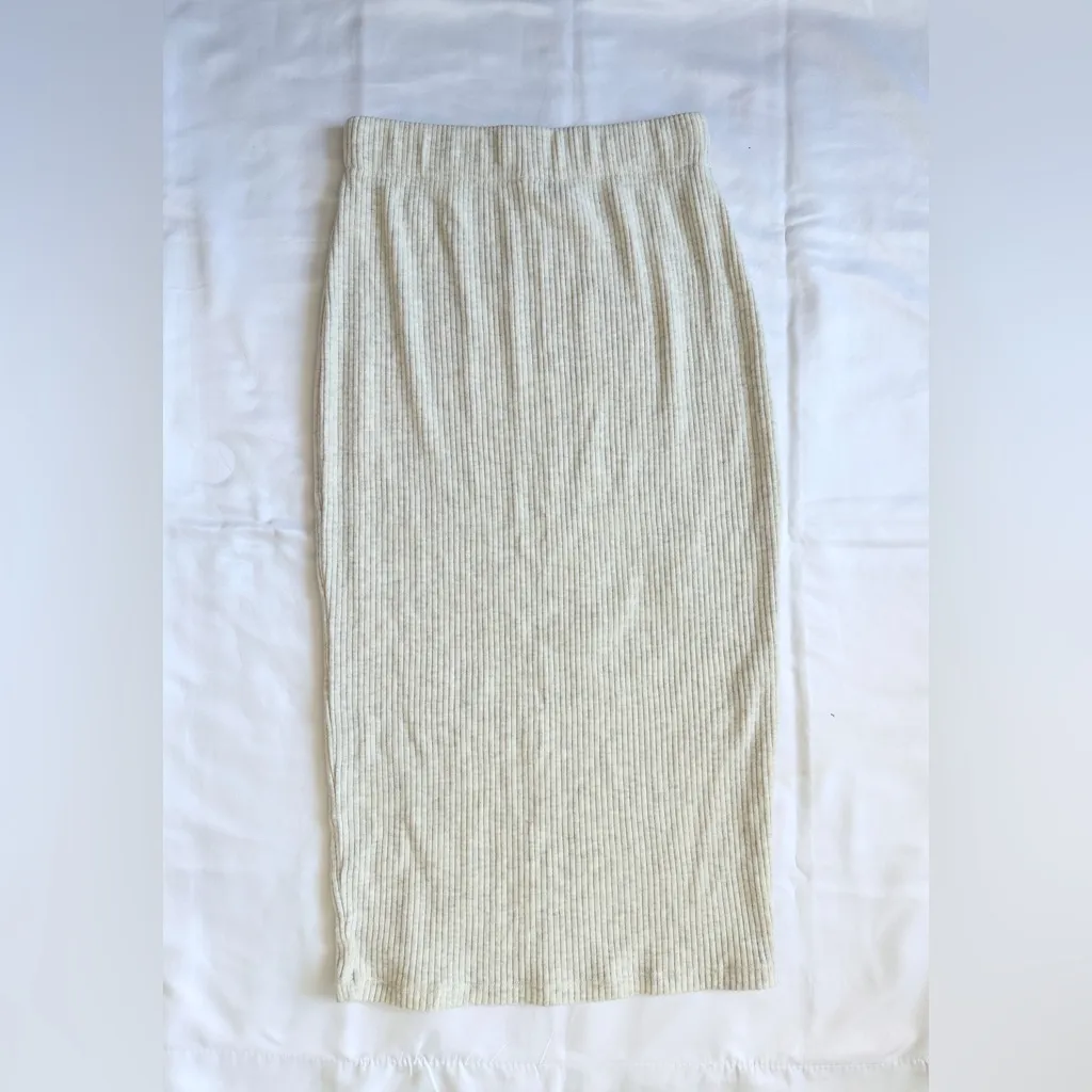 Aritzia Babaton The Group Traverse Ribbed Pencil Midi Skirt - Ivory - S - Image 5
