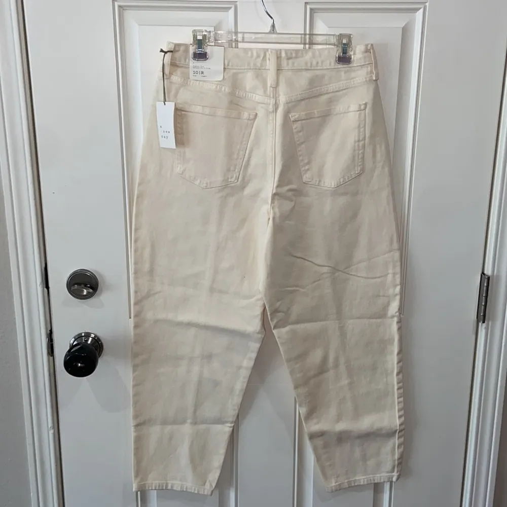 A new day tapered leg jeans size 10 - Image 3