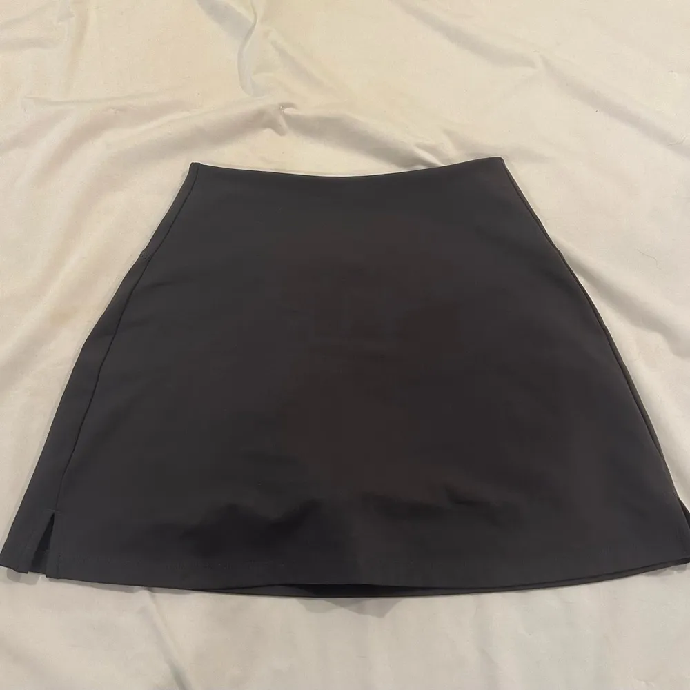 Girlfriend collective Moon Sport Skort - Image 3