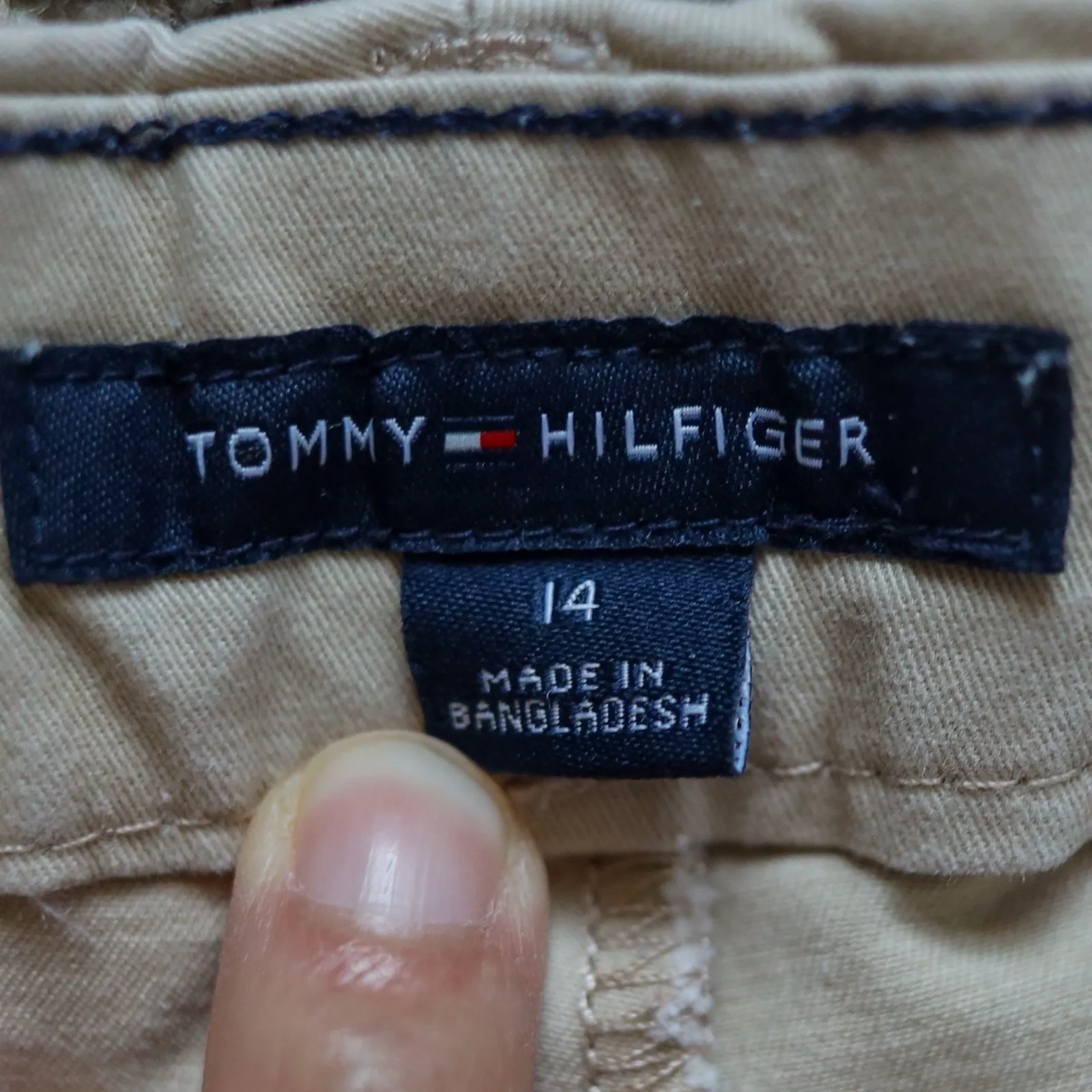Tommy Hilfiger Women's Th‎ Flex 5 Inch Khaki Hollywood Shorts Sz 14 Chino - Image 3
