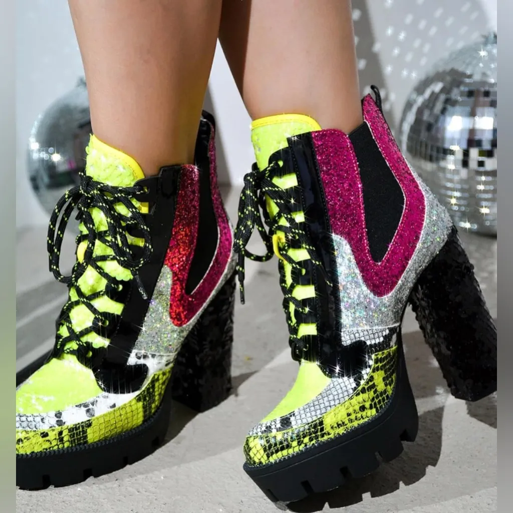 NWT Cape Robbin Nell Glitter Sequin Lace-Up Block Heel Booties – Size 7 - Image 3