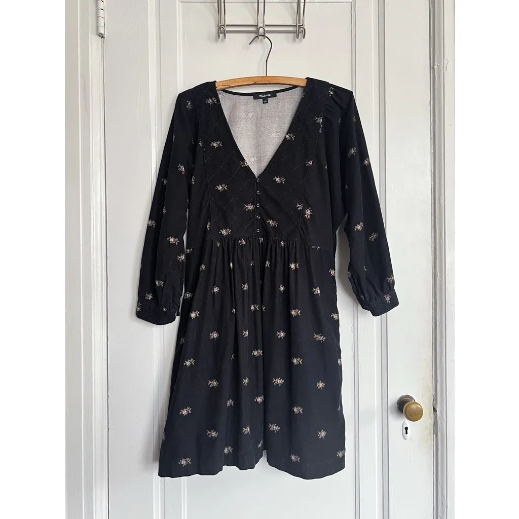 Madewell • Corduroy Quilted-Bib Mini Dress in Blurred Ikat babydoll black floral - Image 3