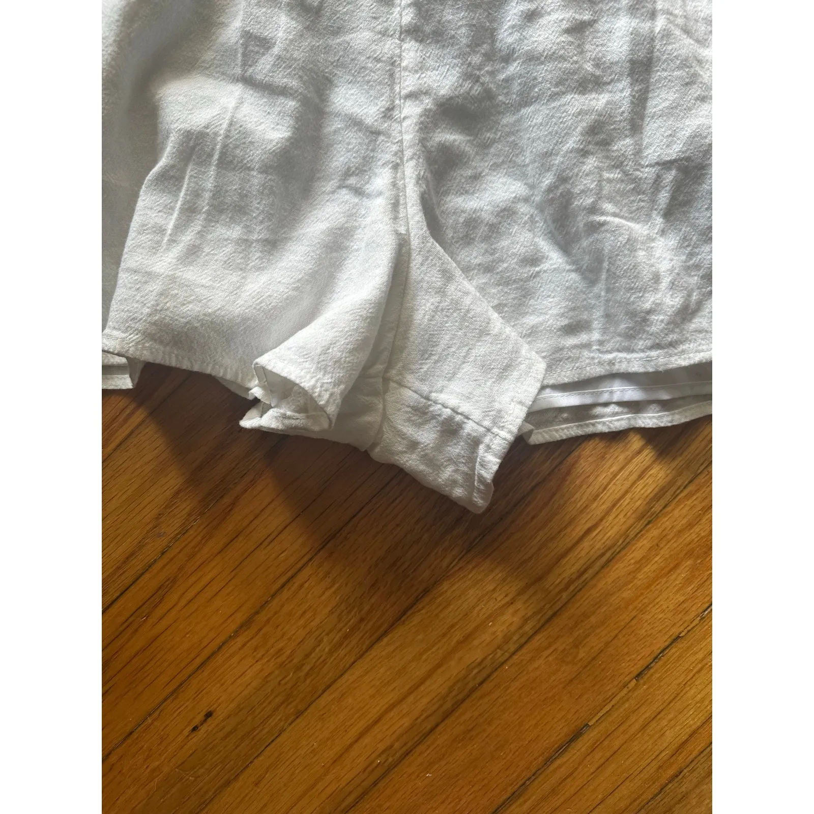 Hollister White Halter Romper | Size M | Summer Vibes - Image 2