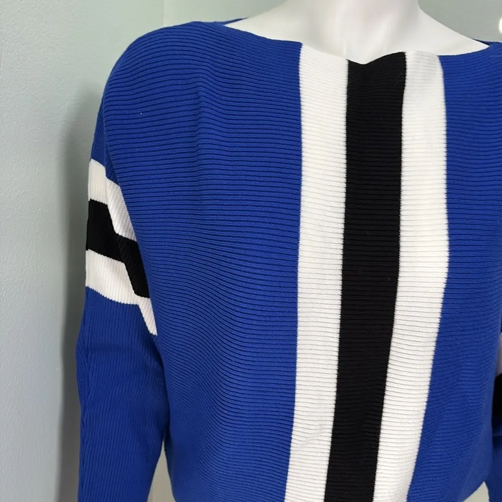 Off the shoulder batwing boat neck knit sweater - Image 6