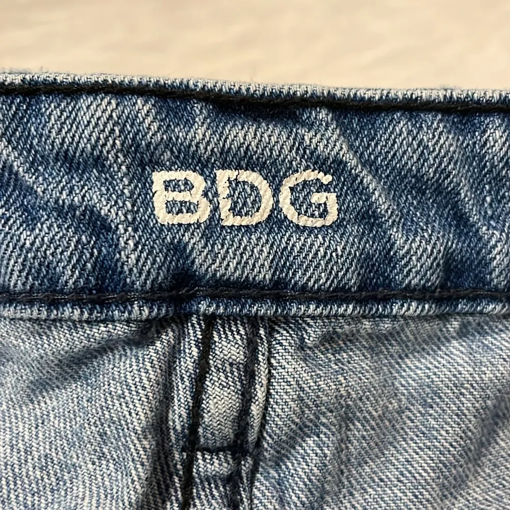 BDG for Urban Outfitters- Super High Rise Cheeky Zipper Denim Shorts- Size 27 - Image 3