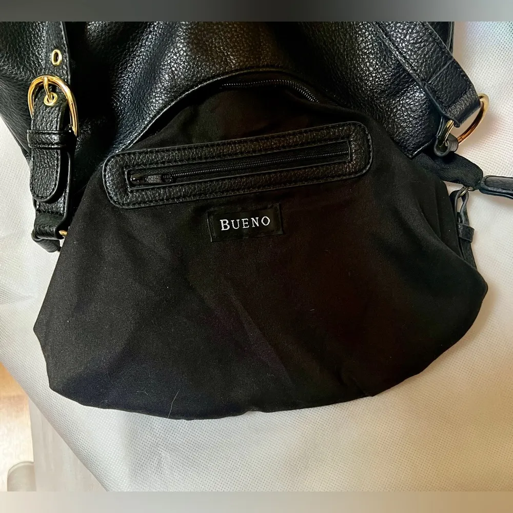 Black Slouchy Hobo Bag Adjustable Shoulder Purse, Round Gold tone buckle, Bueno - Image 6