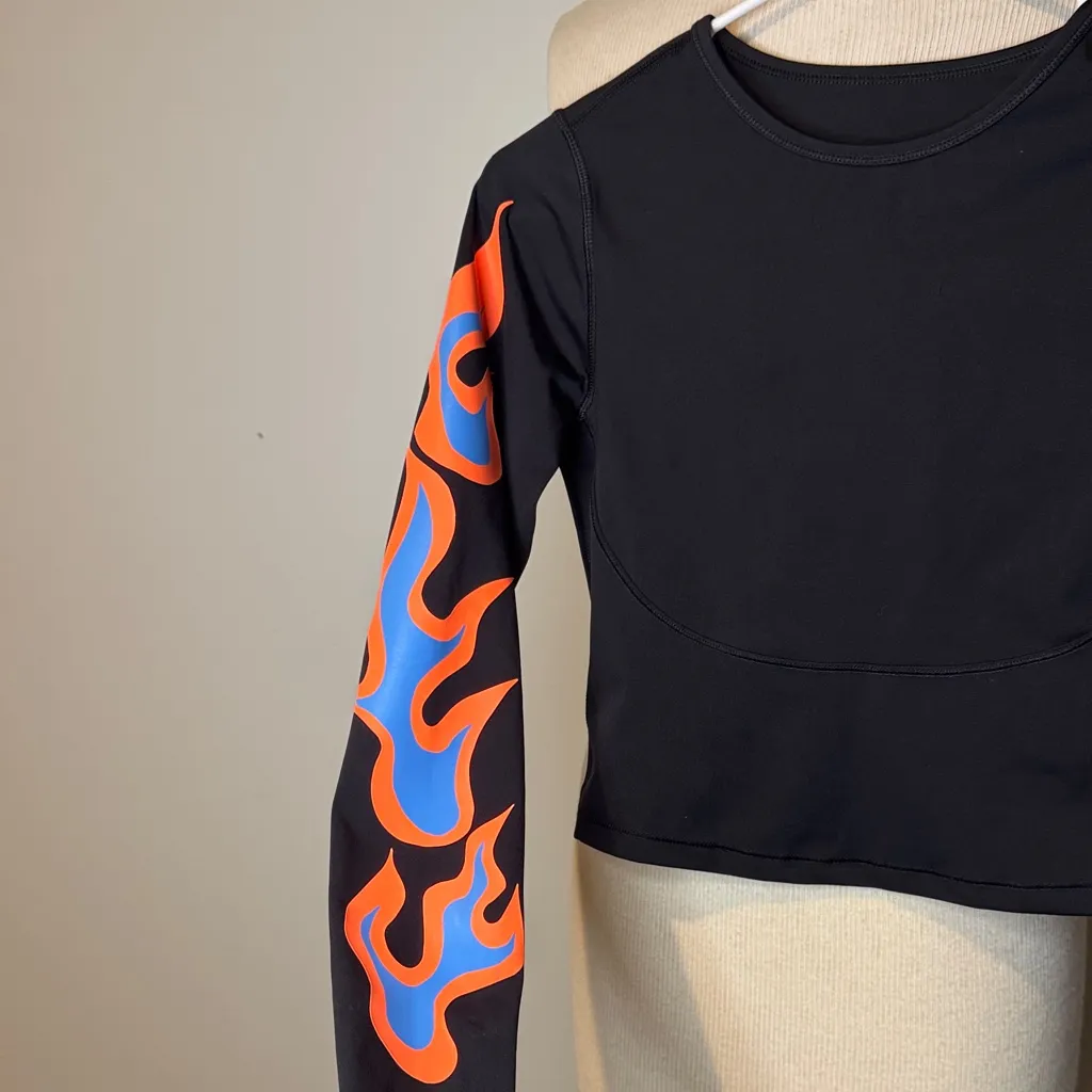 Fenty X savage Black fitted athletic Top with Blue Orange Flame Sleeves sz S/M - Image 3