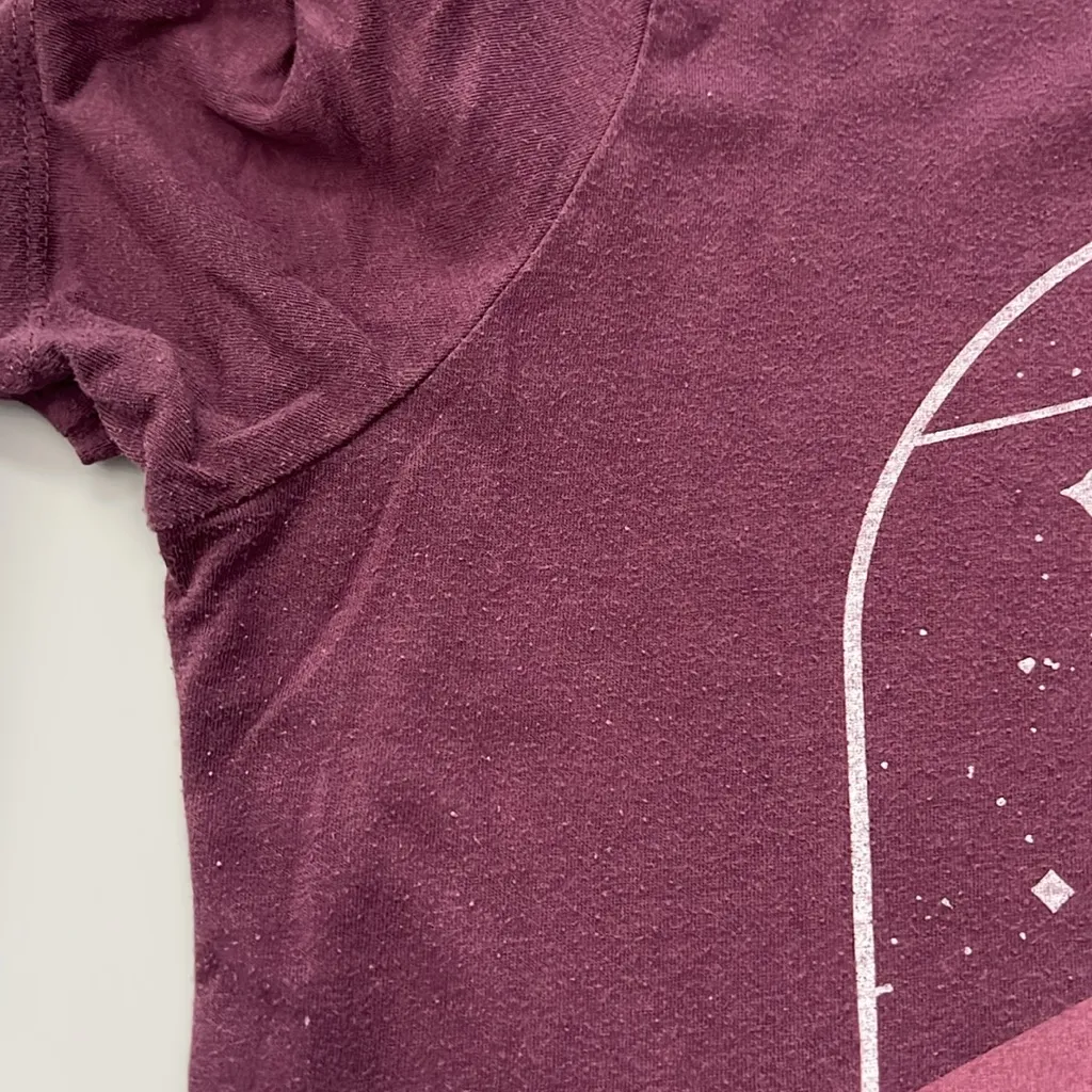 Pink Floyd Graphic TShirt Purple Size Large - Image 5