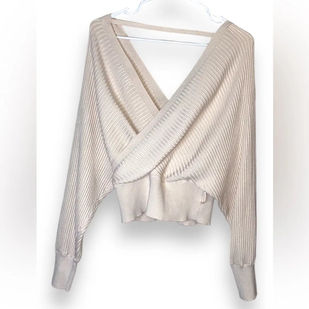 Love tree cream colored wrap shirt - Image 7