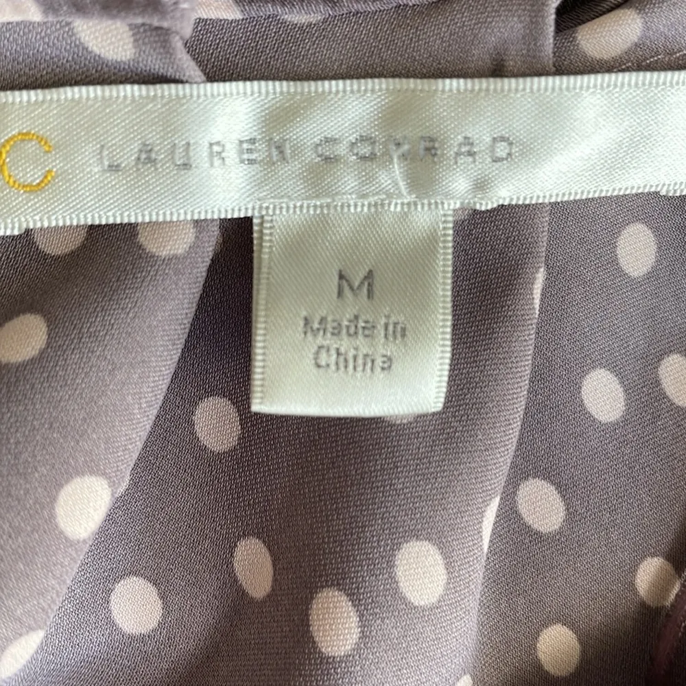 LC Lauren Conrad Gray Puff Sleeve Blouse with Ruffled Cap Sleeves - Image 4