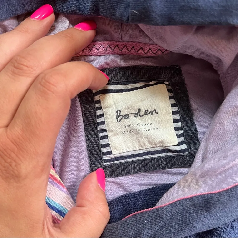 Boden blue hoodie size 4 - Image 4