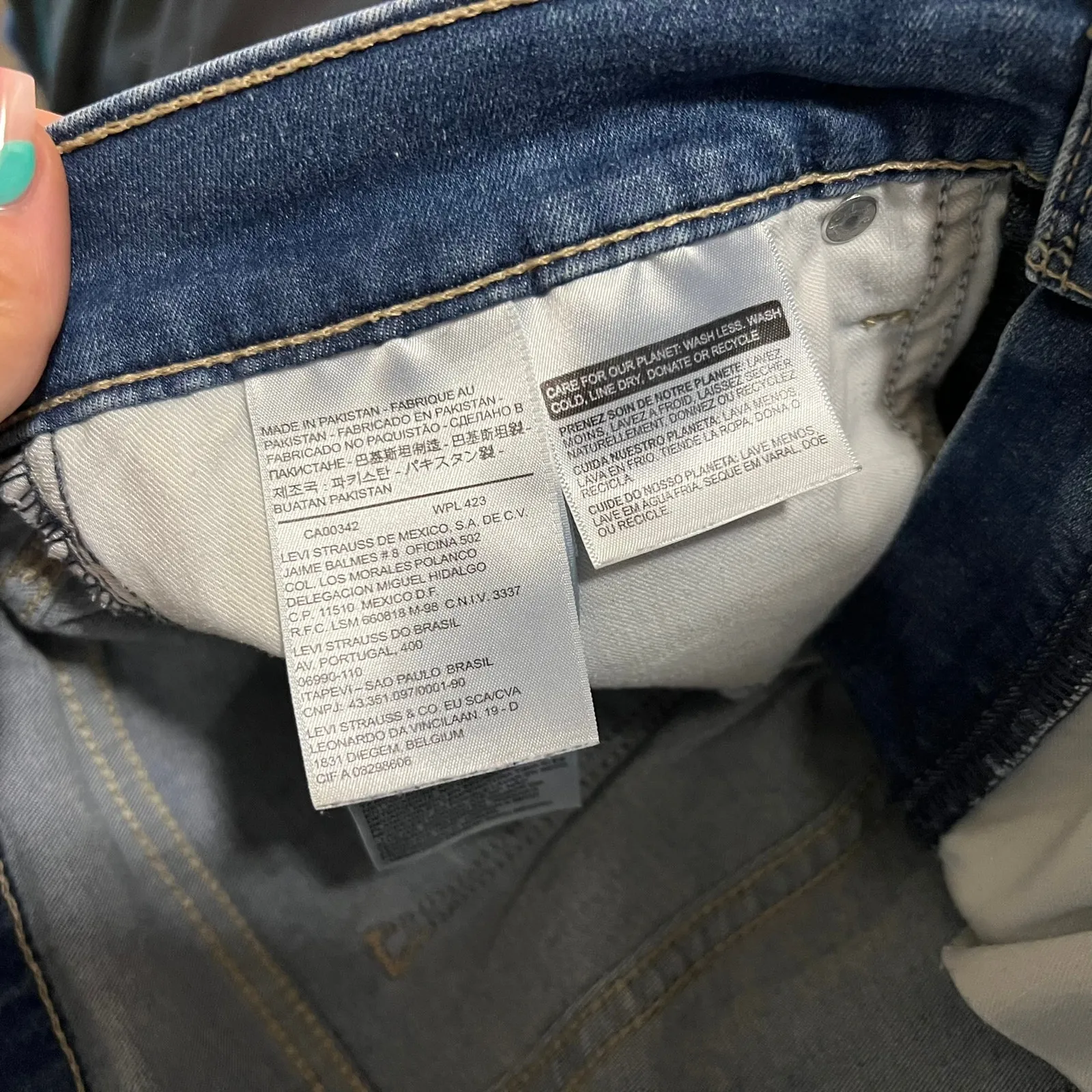 Levi's 314 Shaping Straight Denim Jeans Blue Stretch Hi-Rise Dark Wash Size 30 - Image 7