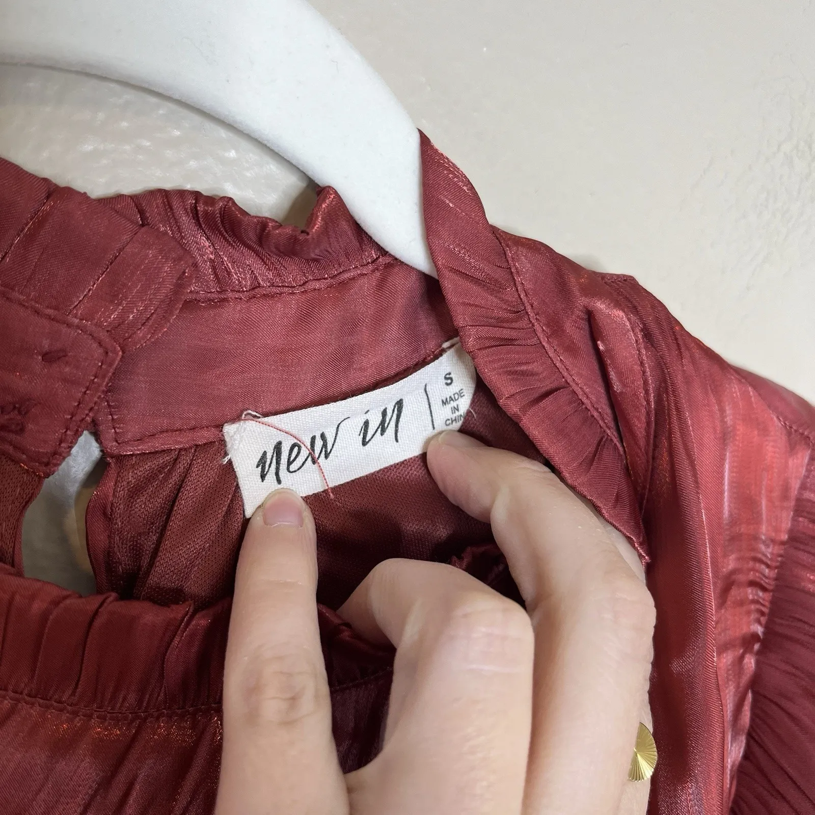 Women's Red Dress Holiday Christmas Shimmer Sparkle Tiered Short Flutter Sleeve - Image 3