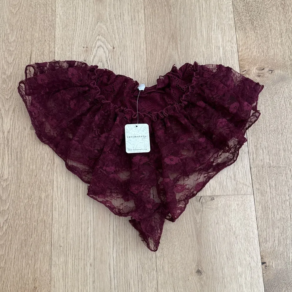 Free People Micro Shortie Lace Size XS Red - Image 4