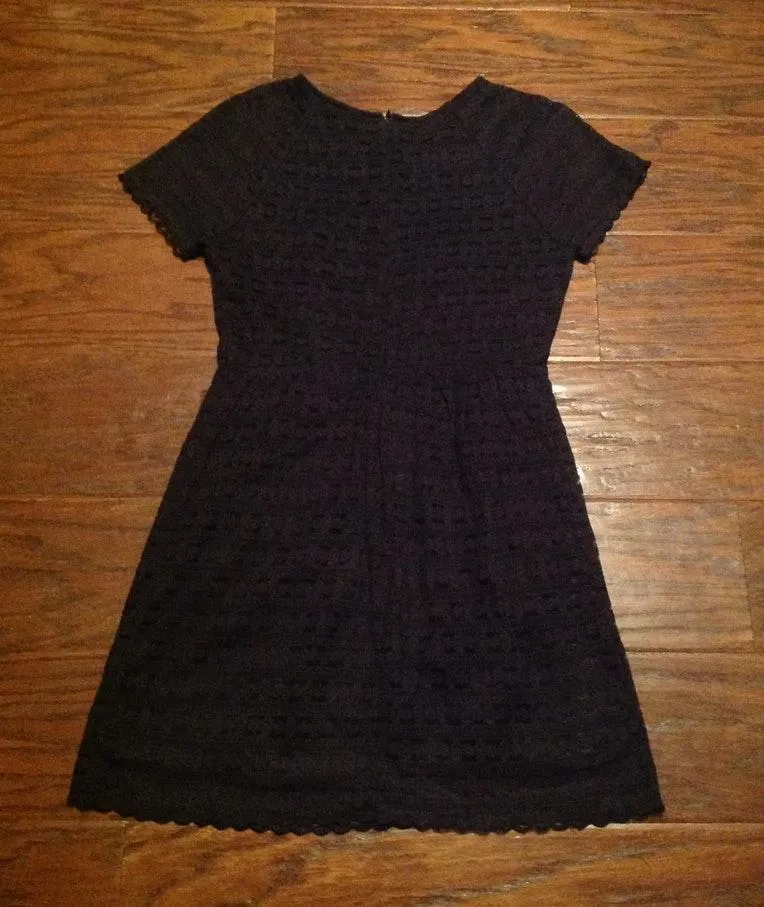 Black Lace Dress. - Image 2