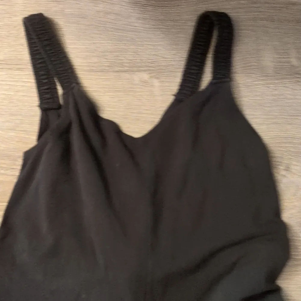 Able Charcoal Gray Wide Leg Crop Jumpsuit Size Small - Image 3