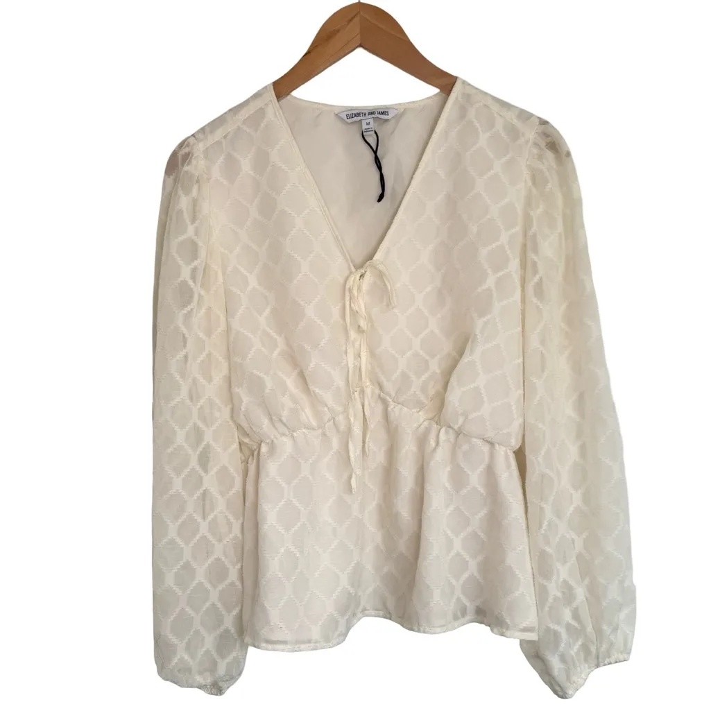 Elizabeth and James Ivory Elegant Off White Long Sleeve Peasant Top Blouse M - Image 2