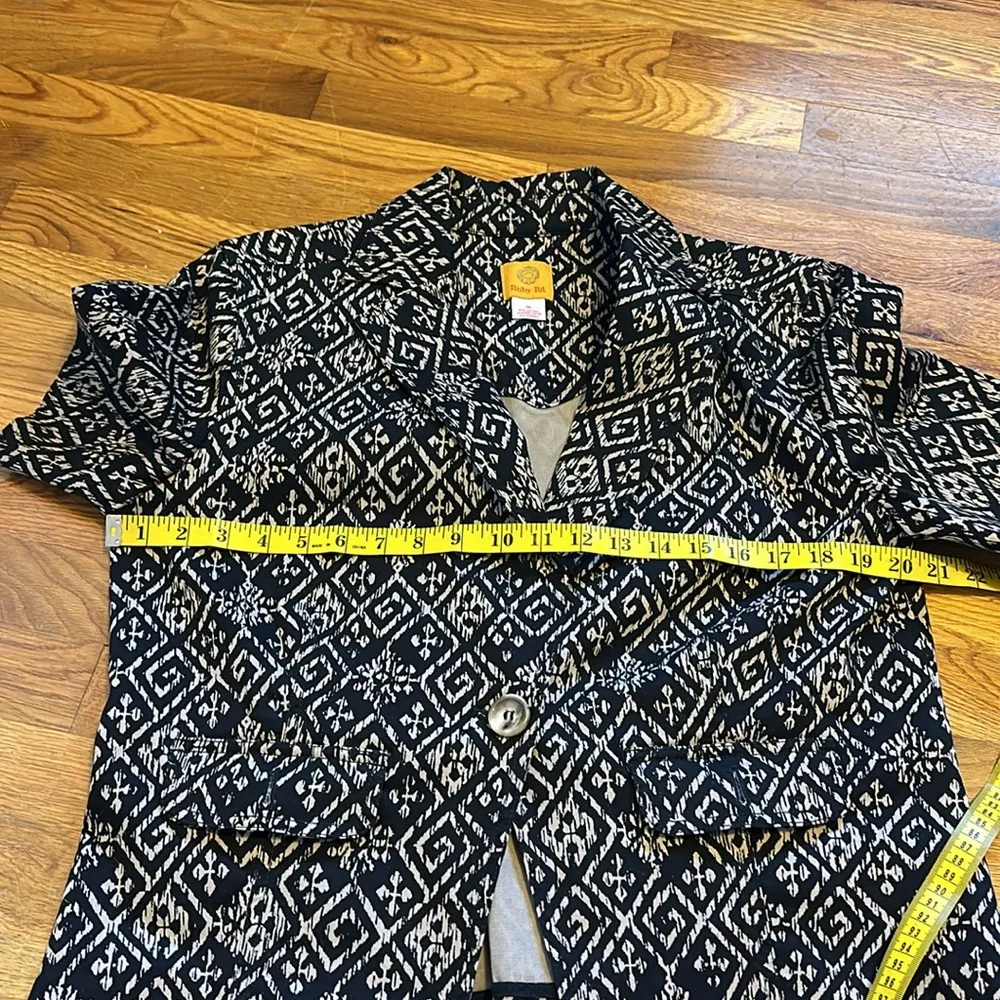 Rudy Rd. Womens Plus Size 14 Short Sleeve Stretchy Collared Button Print Jacket Tan - Image 2