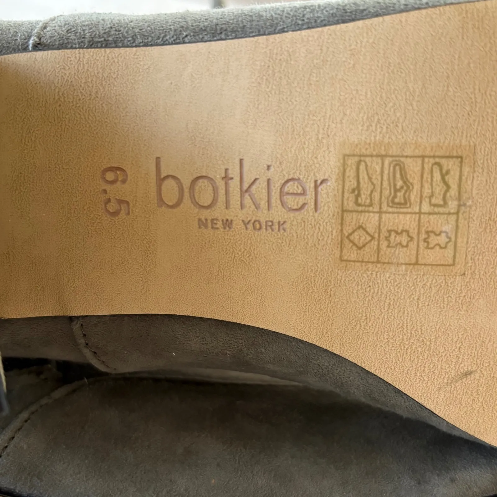 Botkier Lace Up Ankle‎ Boots Women Olive Green Suede Buttons Heeled Booties 6.5 - Image 11