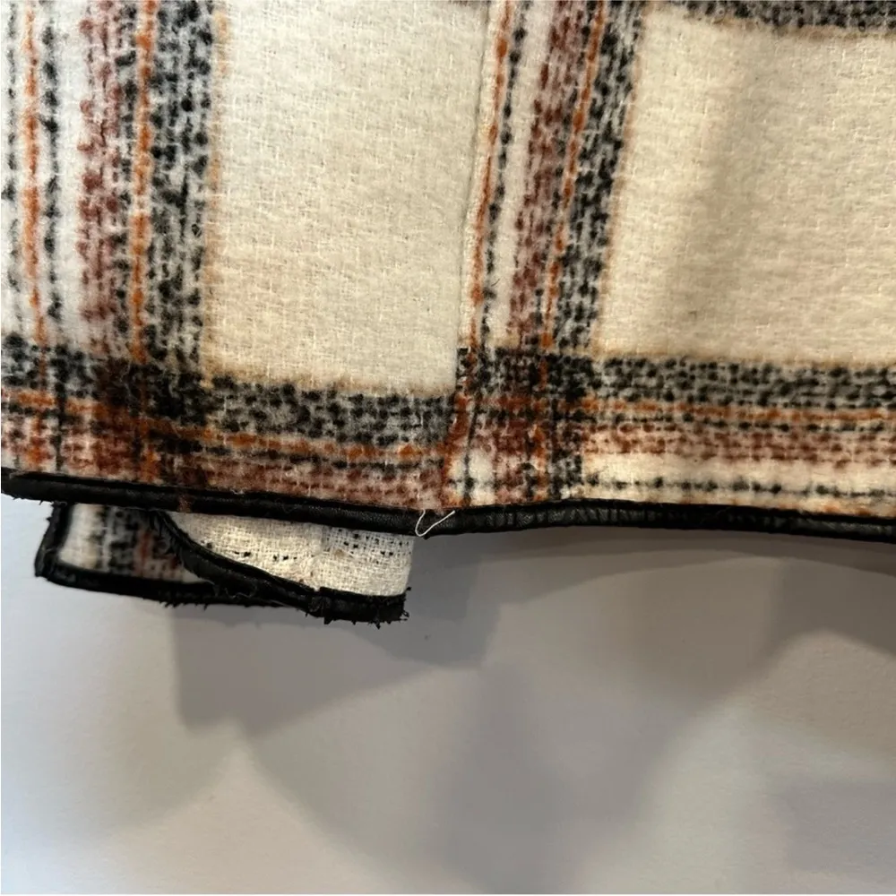 Mercer & Madison Plaid Cowl Coat XL - Image 10