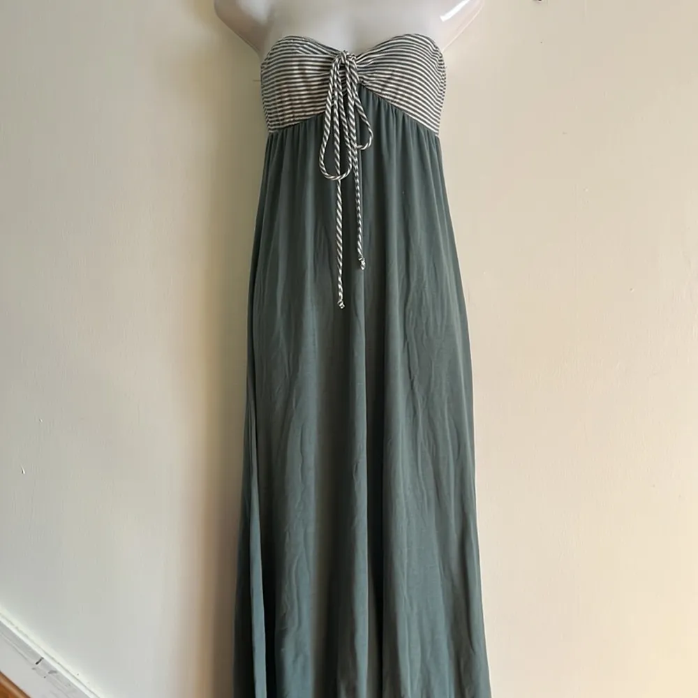 Mossimo Supply Co maxi dress - Image 3