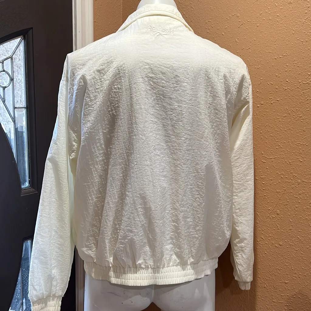 Reebok  white/ beige full zip windbreaker - Image 5