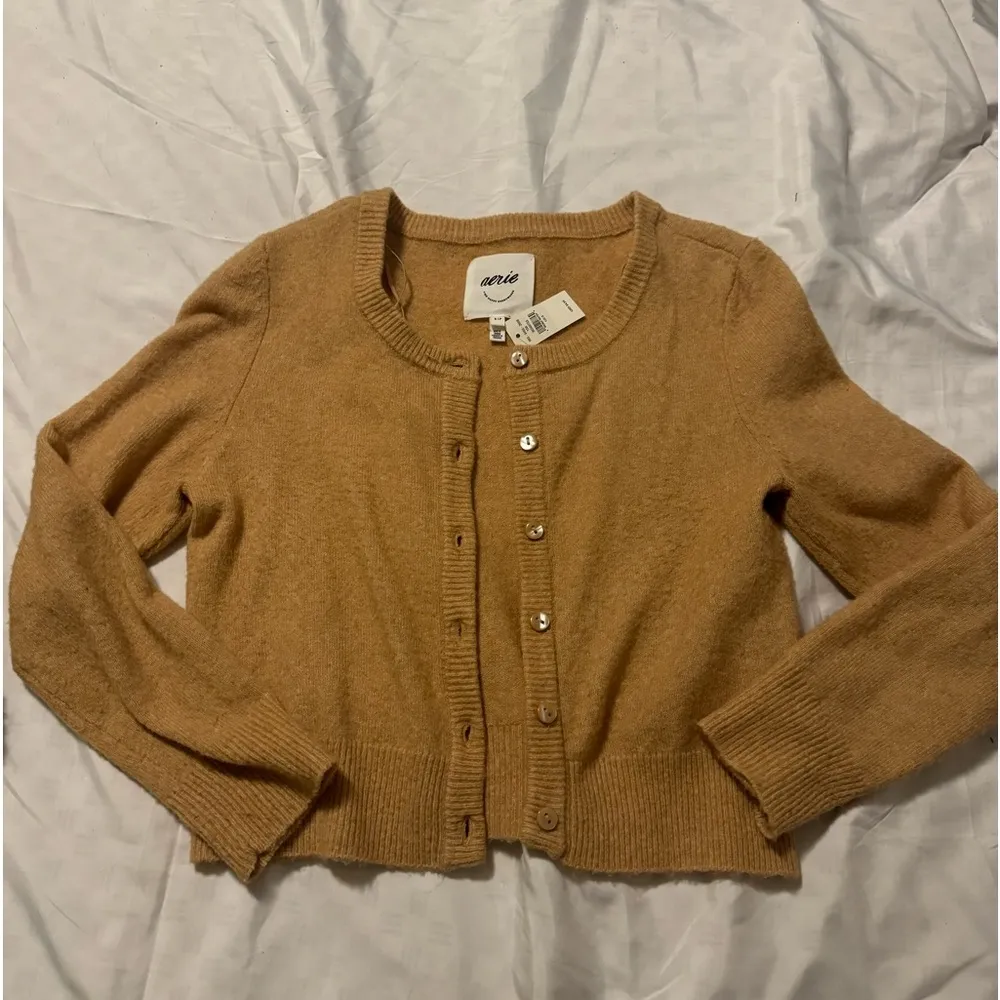 AERIE campus cool plus cardigan ✨ - Image 6