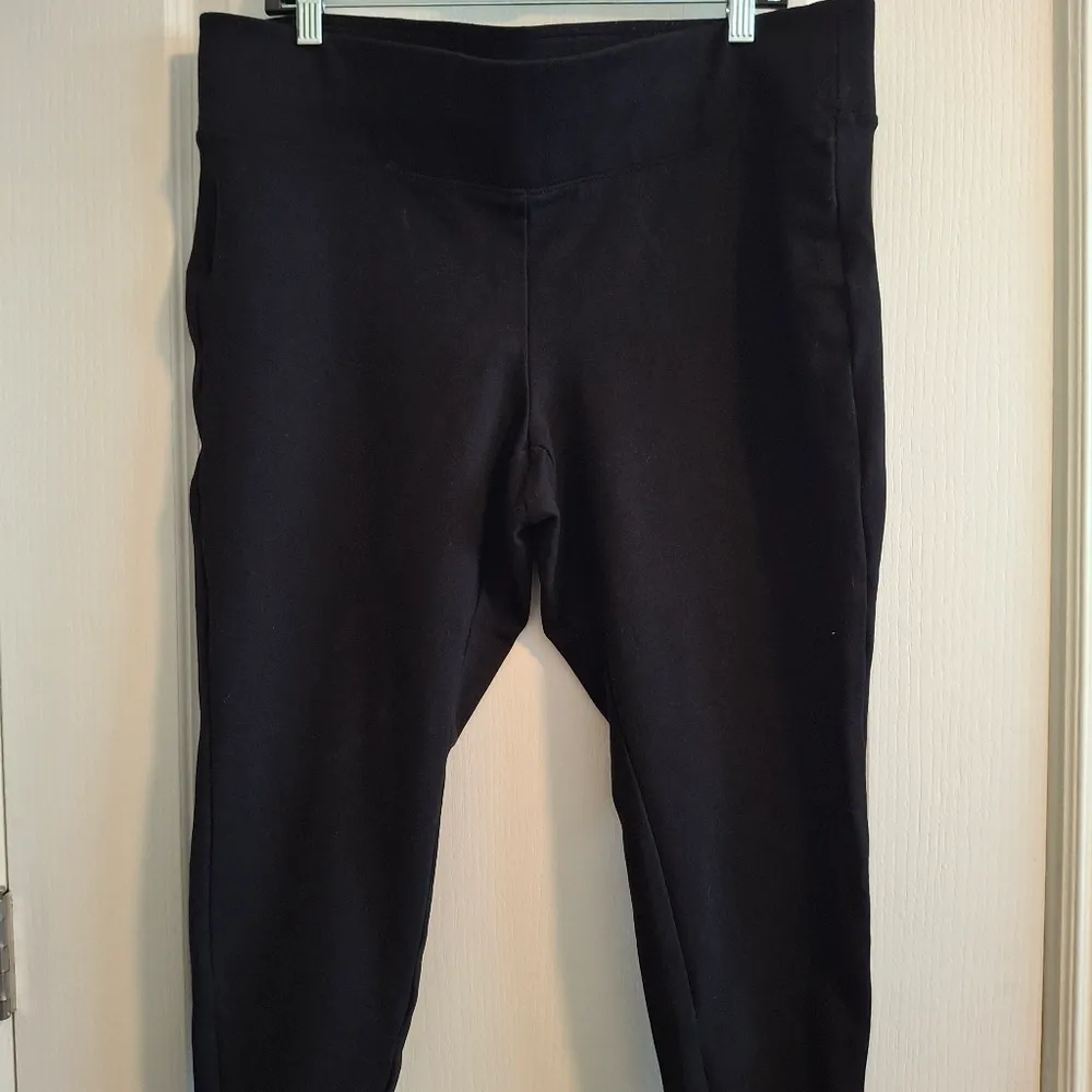 Studio By Torrid Sz 2R Black High-Waisted Leggings - Image 2