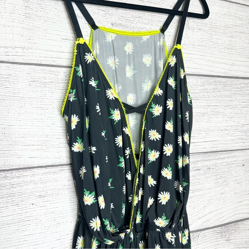 Cacique Daisy Floral Micro Romper With Picot Trim Size 18/20 Black Yellow - Image 4