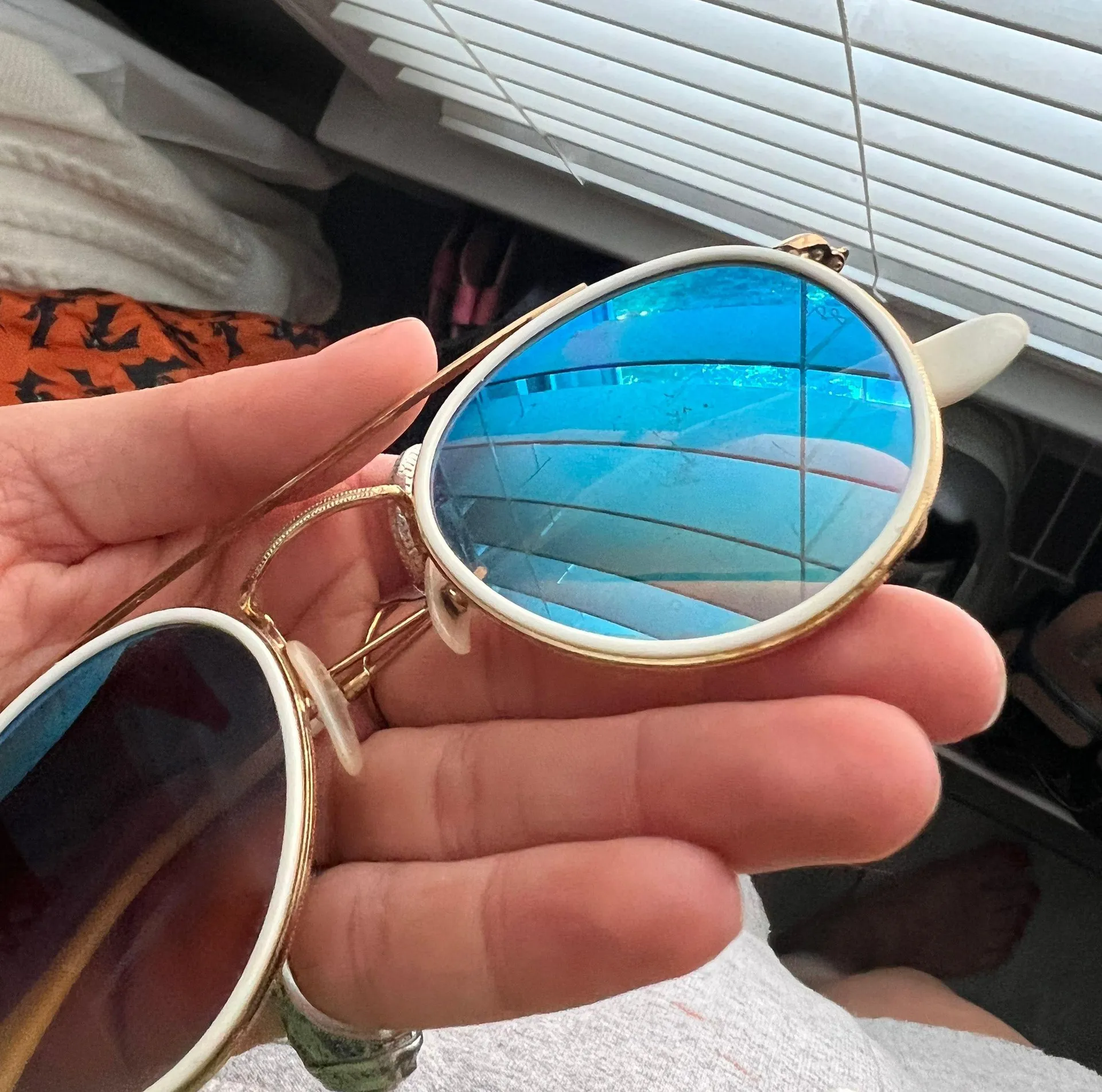 Ray-Ban Blue And White  Sunglasses - Image 4