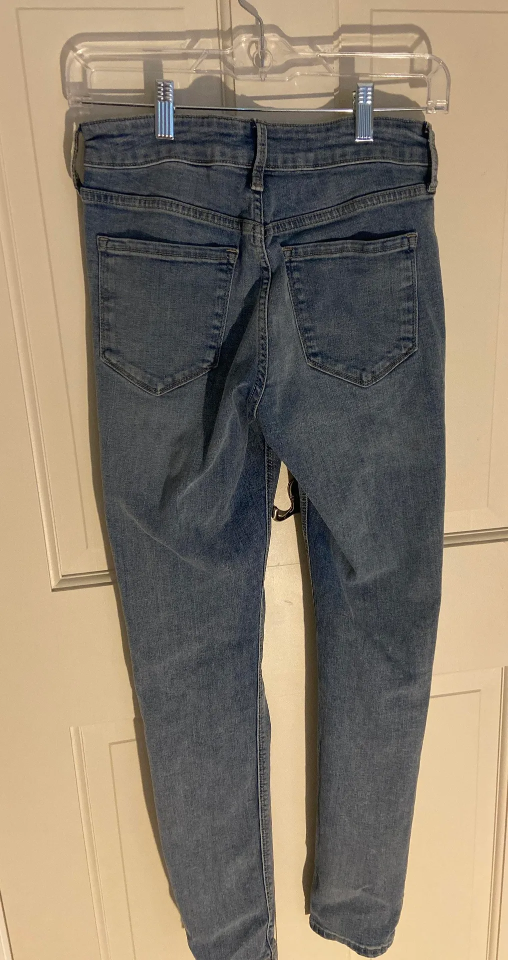 Old Navy Rockstar Super Skinny Jeans - Image 2