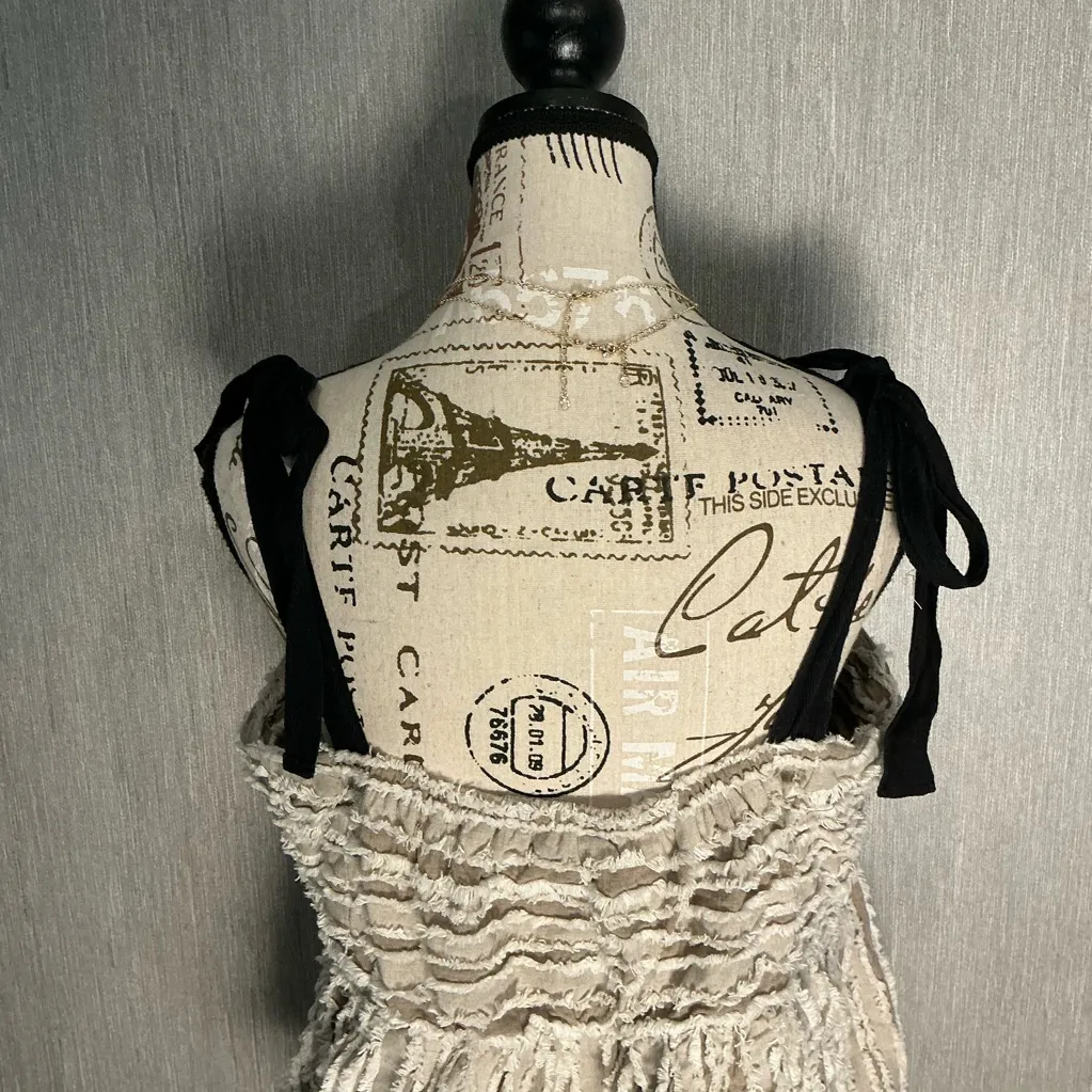 Maeve Beige and Cream Textured Top Size LP - Image 10