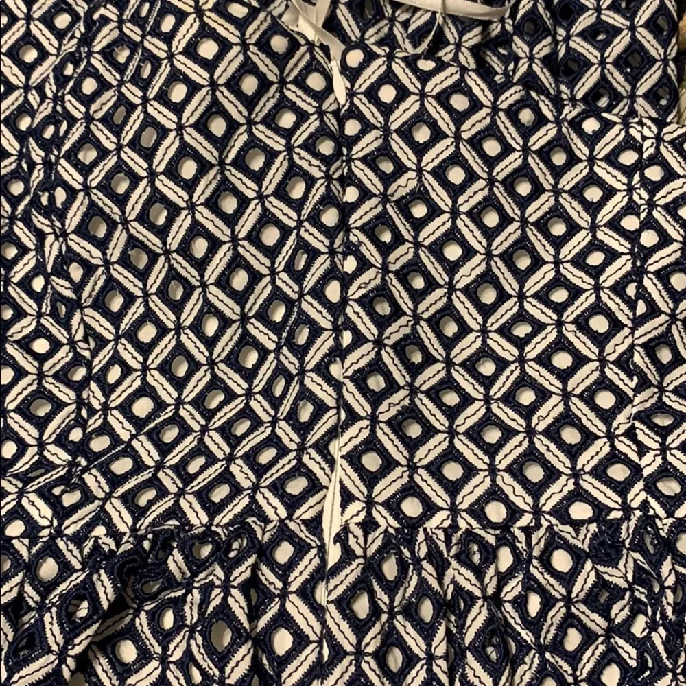 WHBM strapless tiered ruffle eyelet dress - Image 7