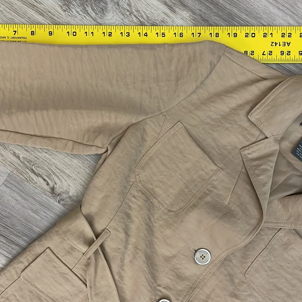 NWOT 89th & Madison Tan 3/4 Sleeve Button Up Tie Waist Collared Jacket Medium - Image 13