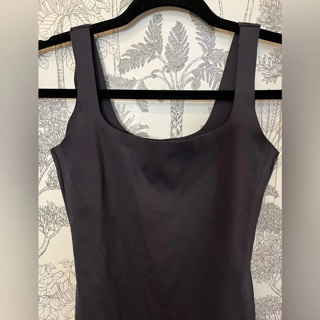 SKIMS BODY TANK DRESS black ONYX built in shapewear balconette top M - Image 6