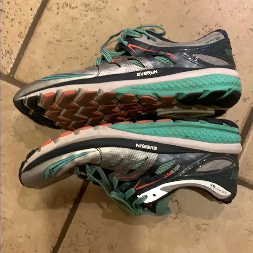 Saucony  Everun Isofit 4mm Offset Sneakers - Image 5