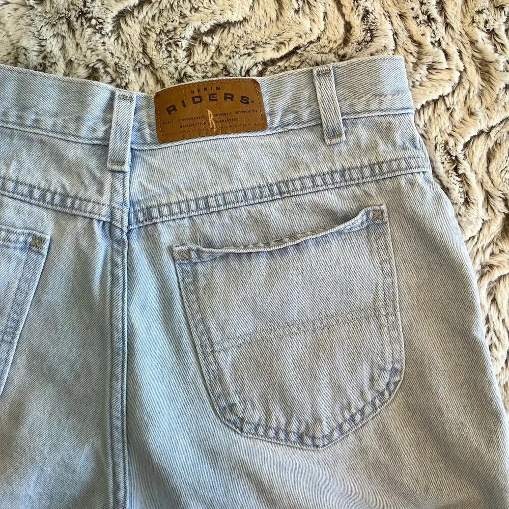 Vintage Riders Mom Shorts relaxed fit light wash y2k shorts - Image 5