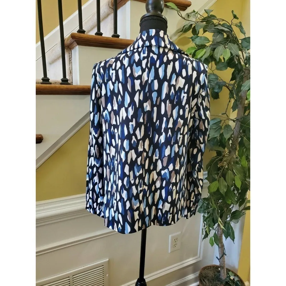 Kim Rogers Blazer Jacket  Front blue floral Size 8 - Image 4