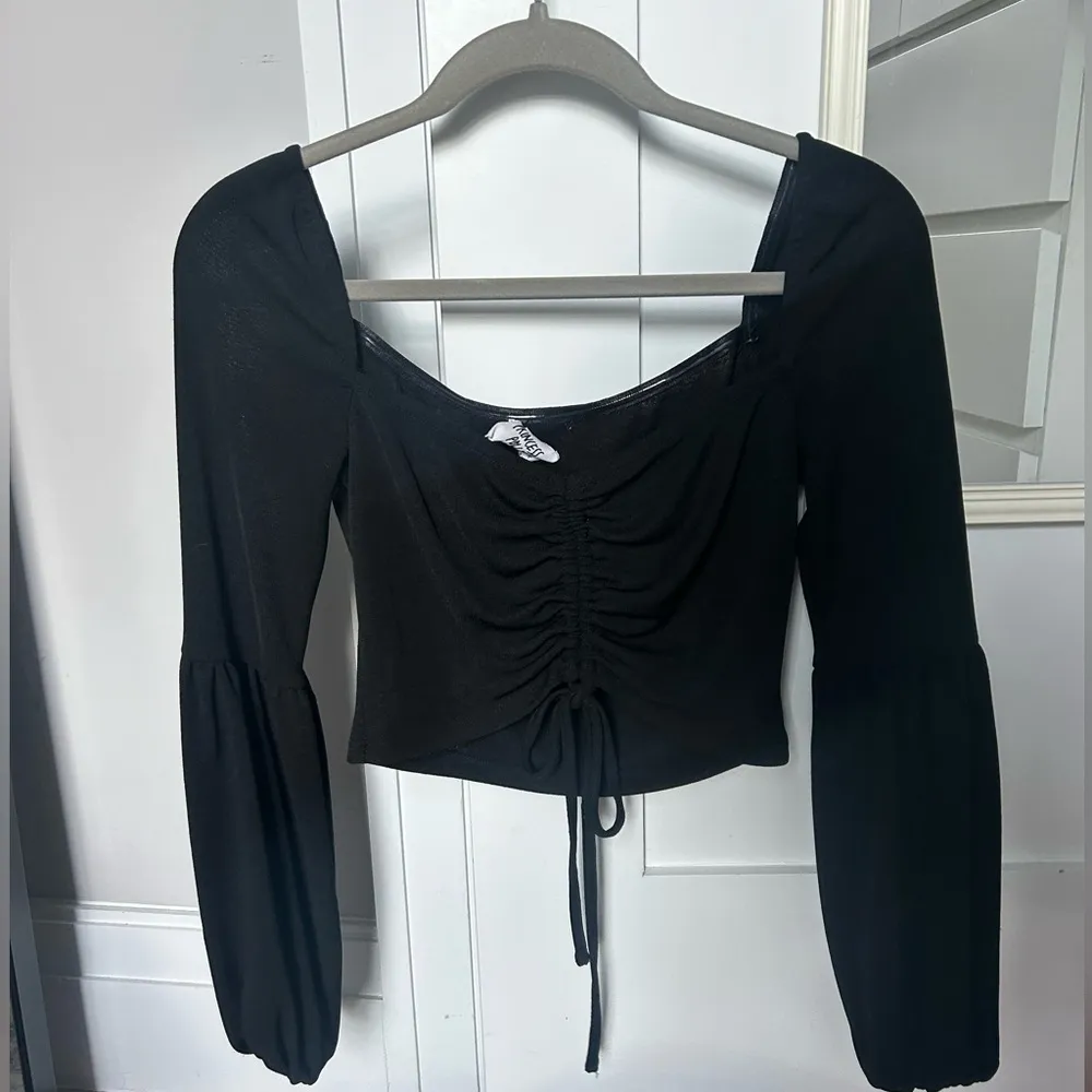 Princess Polly Jeppesen Black Cinched Balloon Sleeve Crop Top - Image 4